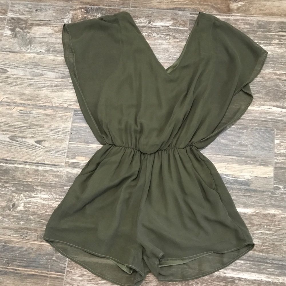 Olive Dee Elle Romper!!!